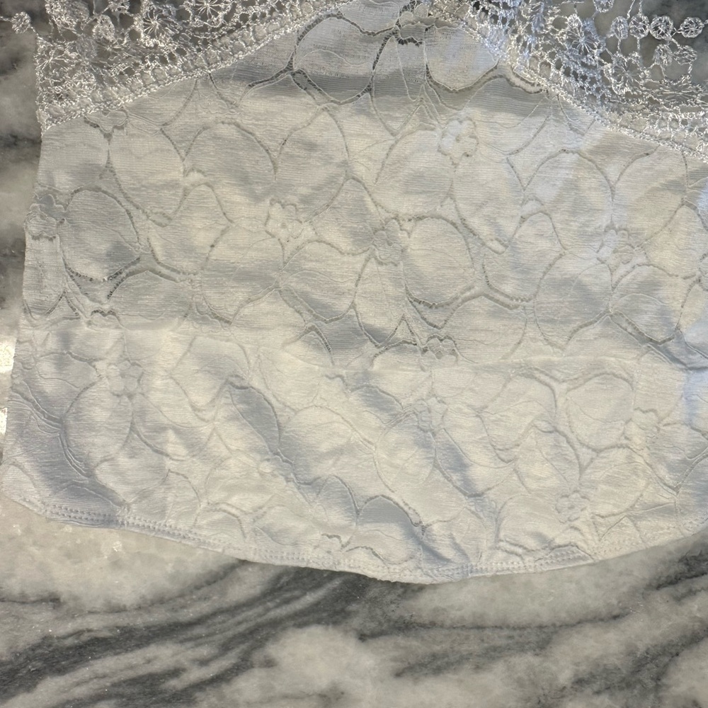 Elegant White Lace tube top